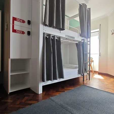 Passal Hostal *